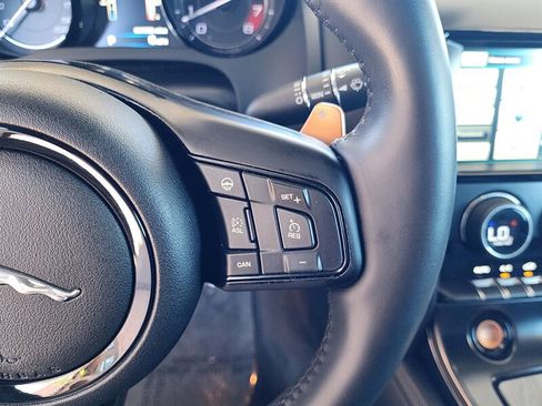 Used 2015 Jaguar F-TYPE S image 45