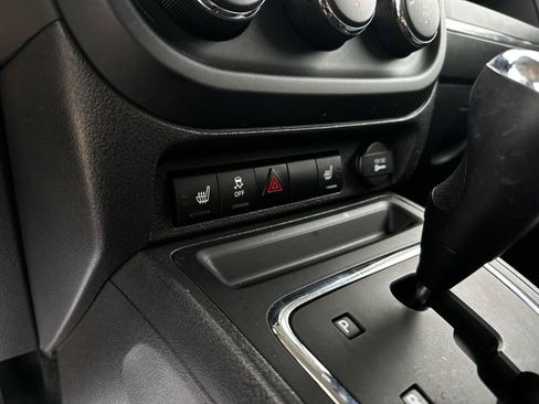 Used 2016 Jeep Patriot High Altitude AWD/4WD image 13