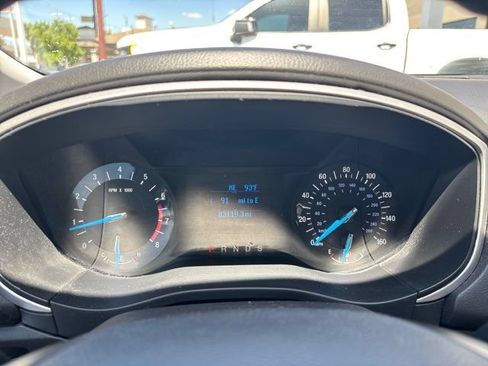 Used 2013 Ford Fusion S FWD image 21