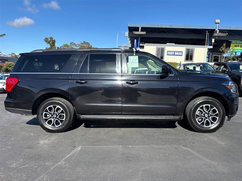 Certified 2024 Ford Expedition Max XLT AWD/4WD image 7