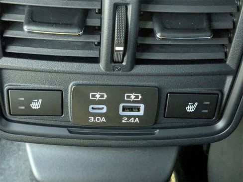 New 2026 Subaru Outback Limited image 15