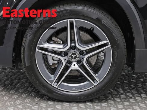 Used 2022 Mercedes-Benz GLB 250 4MATIC w/ AMG Line image 31