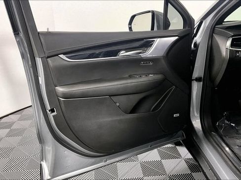 Used 2025 Cadillac XT5 Premium Luxury FWD image 23