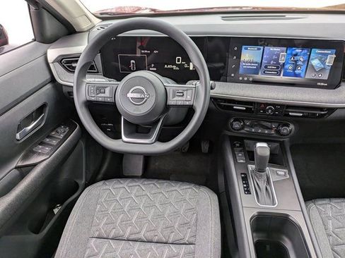 New 2026 Nissan Kicks SV AWD/4WD image 19