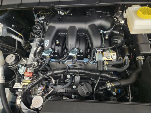 New 2026 Nissan Pathfinder SL FWD image 26
