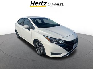 Used 2025 Nissan Versa SV video 1