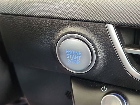 Used 2024 Hyundai Sonata SEL FWD image 17