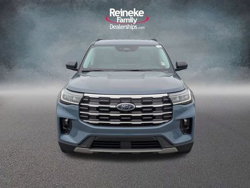 New 2026 Ford Explorer Active w/ Active Comfort Package AWD/4WD image 2