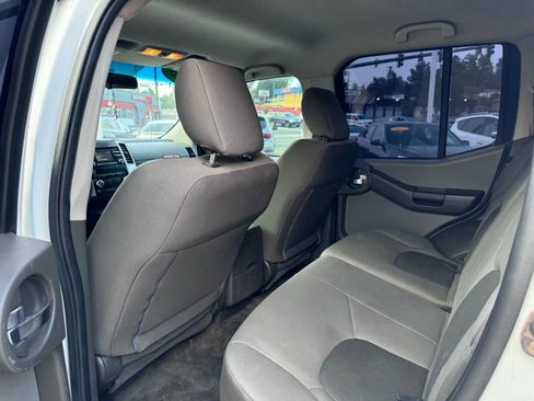 Used 2013 Nissan Xterra S w/ Value Package image 33