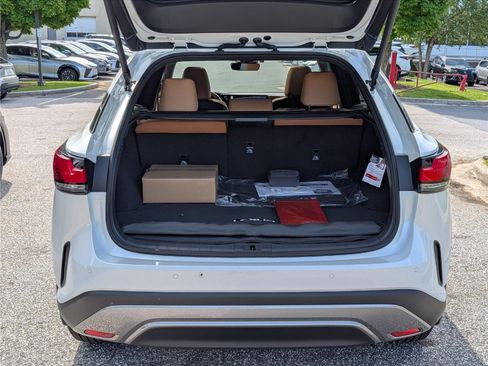 New 2026 Lexus RX 450h AWD w/ Convenience Package image 9