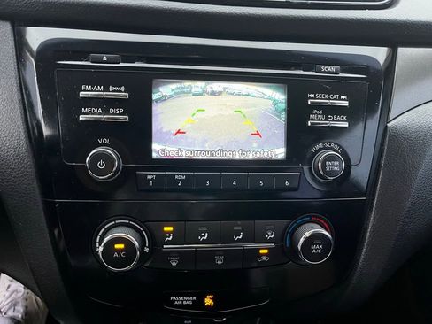 Used 2018 Nissan Rogue Sport S w/ S Appearance Package image 19