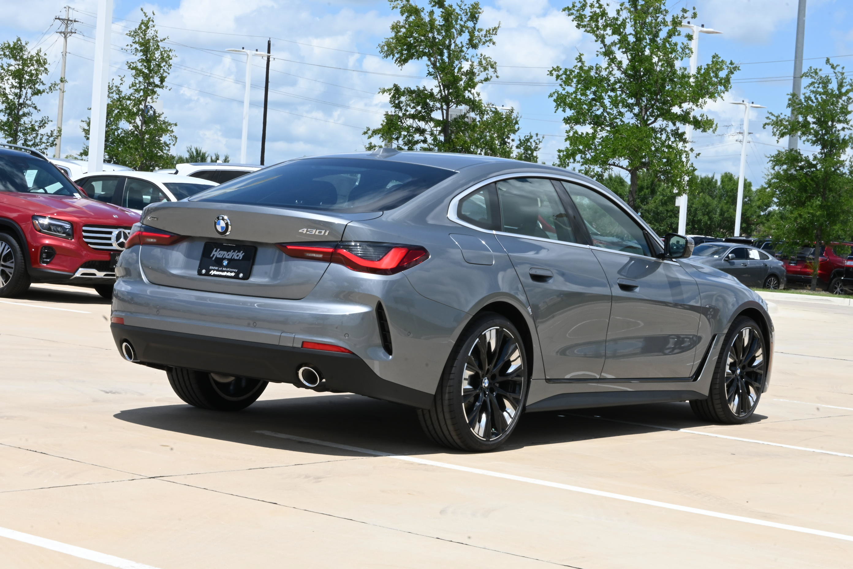 New 2026 BMW 430i xDrive w/ Premium Package AWD/4WD image 8