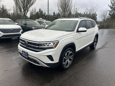 Certified 2022 Volkswagen Atlas SEL image 6