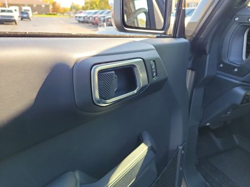 New 2025 Ford Bronco Outer Banks image 19