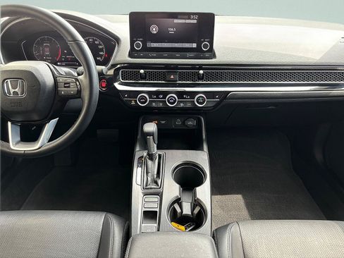 Certified 2024 Honda Civic EX-L image 32
