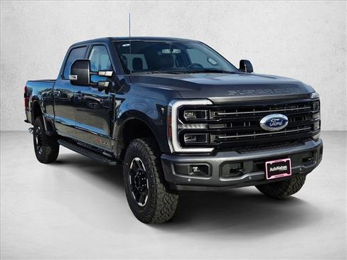 New 2026 Ford F250 Platinum w/ Tremor Off-Road Package image 7