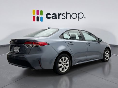 Used 2022 Toyota Corolla LE image 5
