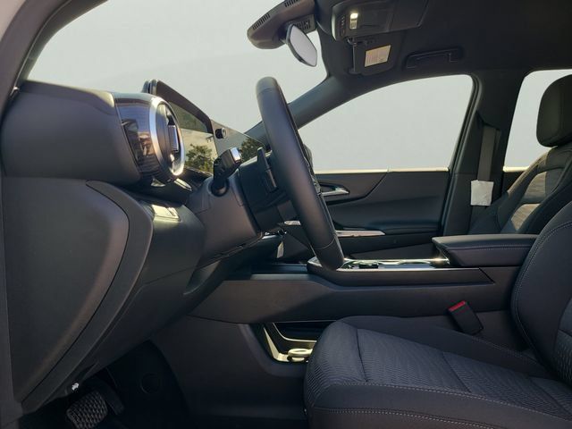 New 2027 Chevrolet Equinox LT FWD image 21