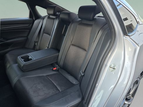 Used 2020 Honda Accord Sport image 21
