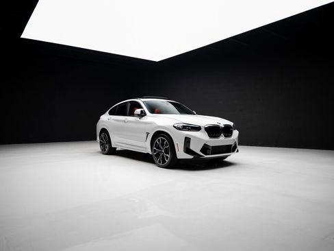 Used 2024 BMW X4 M AWD/4WD image 90