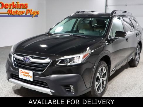 Used 2020 Subaru Outback Limited image 1