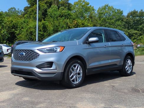 Used 2024 Ford Edge SEL AWD/4WD image 2