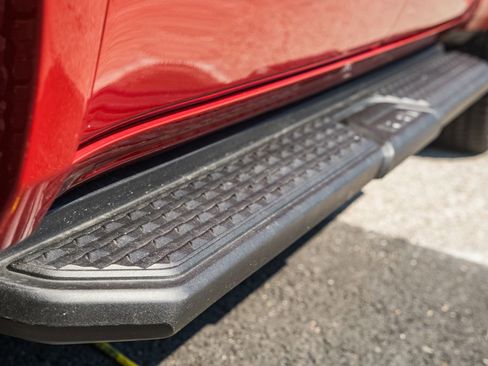 New 2026 RAM 1500 Laramie AWD/4WD image 19