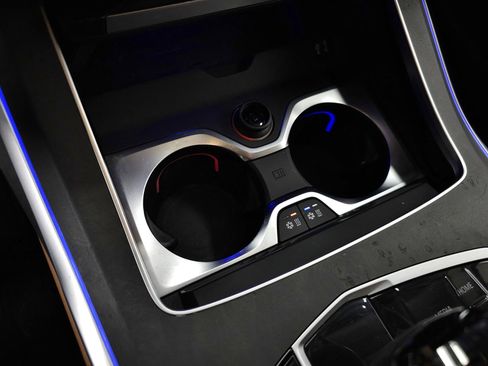 Used 2022 BMW X7 xDrive40i w/ Executive Package image 42