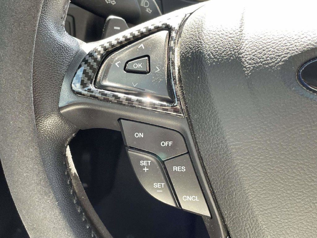 Used 2018 Ford Fusion SE w/ Equipment Group 201A FWD image 23