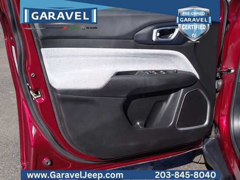 Used 2022 Jeep Compass Latitude image 23