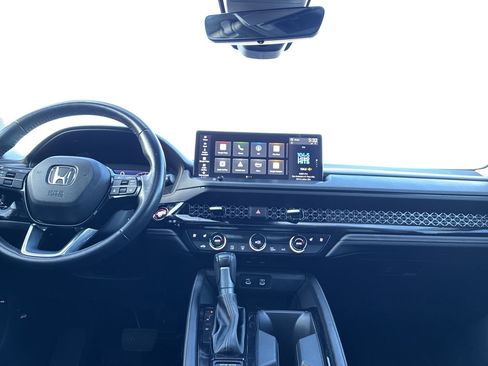 Certified 2023 Honda Accord Touring image 30