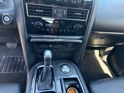Used 2022 Nissan Armada SL w/ Midnight Edition Package RWD image 15