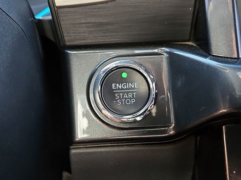 Used 2022 Ford F150 XLT w/ Equipment Group 302A High AWD/4WD image 25