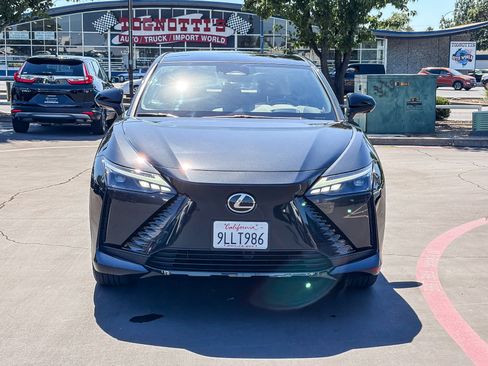 Used 2023 Lexus RZ 450e Premium w/ Technology Package AWD/4WD image 6