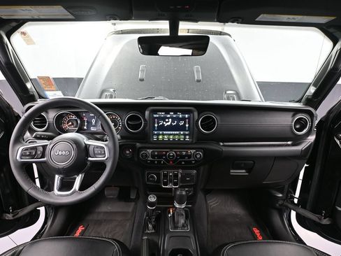Used 2023 Jeep Wrangler Sahara w/ Dual Top Group AWD/4WD image 22