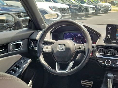 Certified 2022 Honda Civic Sport Touring image 3