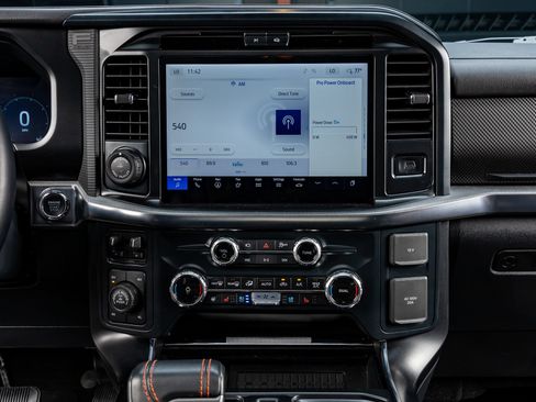 Used 2025 Ford F150 Raptor AWD/4WD image 24