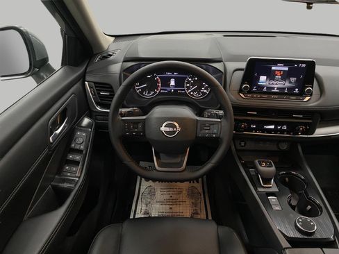 Certified 2026 Nissan Rogue SV w/ SV Premium Package AWD/4WD image 13