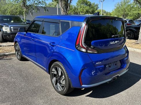 Used 2023 Kia Soul GT-Line w/ GT-Line Technology Package FWD image 5