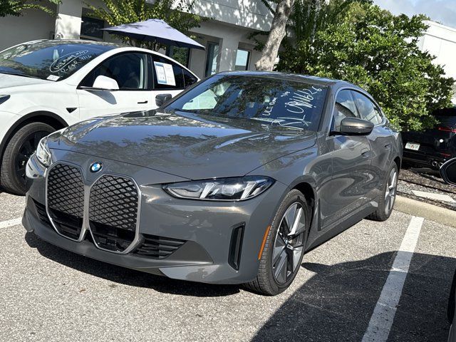 Used 2026 BMW i4 xDrive40i AWD/4WD image 3