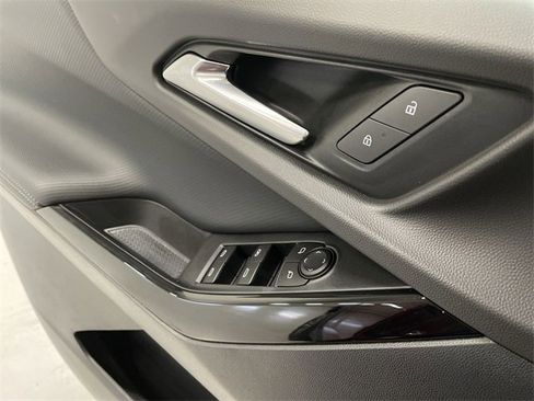 New 2026 Chevrolet Equinox LT w/ Convenience Package II image 22