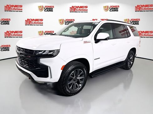 Used 2024 Chevrolet Tahoe Z71 w/ Z71 Off-Road Package AWD/4WD image 15