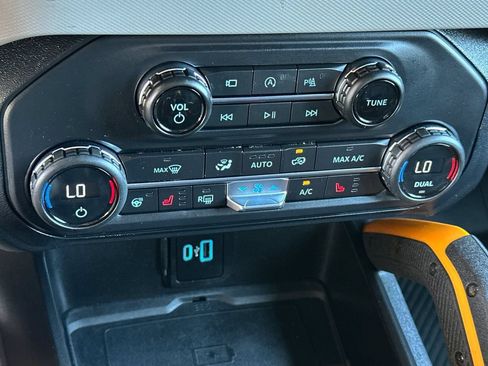 Certified 2021 Ford Bronco Badlands AWD/4WD image 20