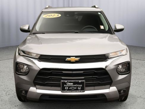 Used 2023 Chevrolet TrailBlazer LT w/ Convenience Package AWD/4WD image 17