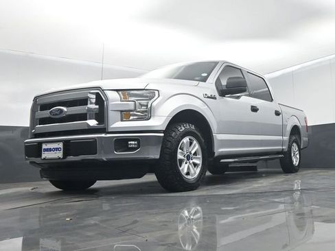 Used 2015 Ford F150 XLT w/ Trailer Tow Package RWD image 44
