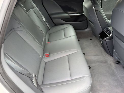 Used 2023 Lucid Air Pure AWD/4WD image 28
