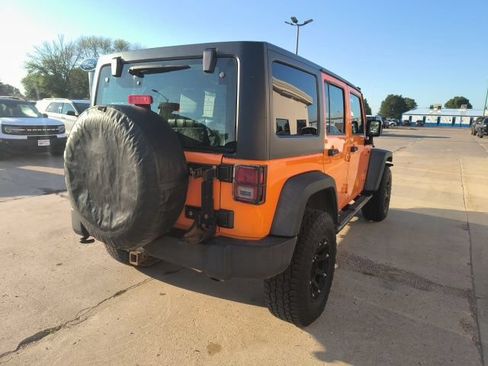 Used 2012 Jeep Wrangler Unlimited Sport w/ Black Appearance Group AWD/4WD image 6