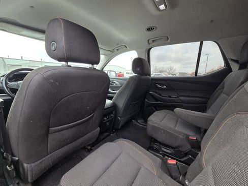 Used 2019 Chevrolet Traverse LT image 27