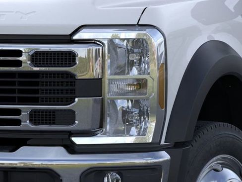 New 2026 Ford F450 XL w/ XL Chrome Package AWD/4WD image 17