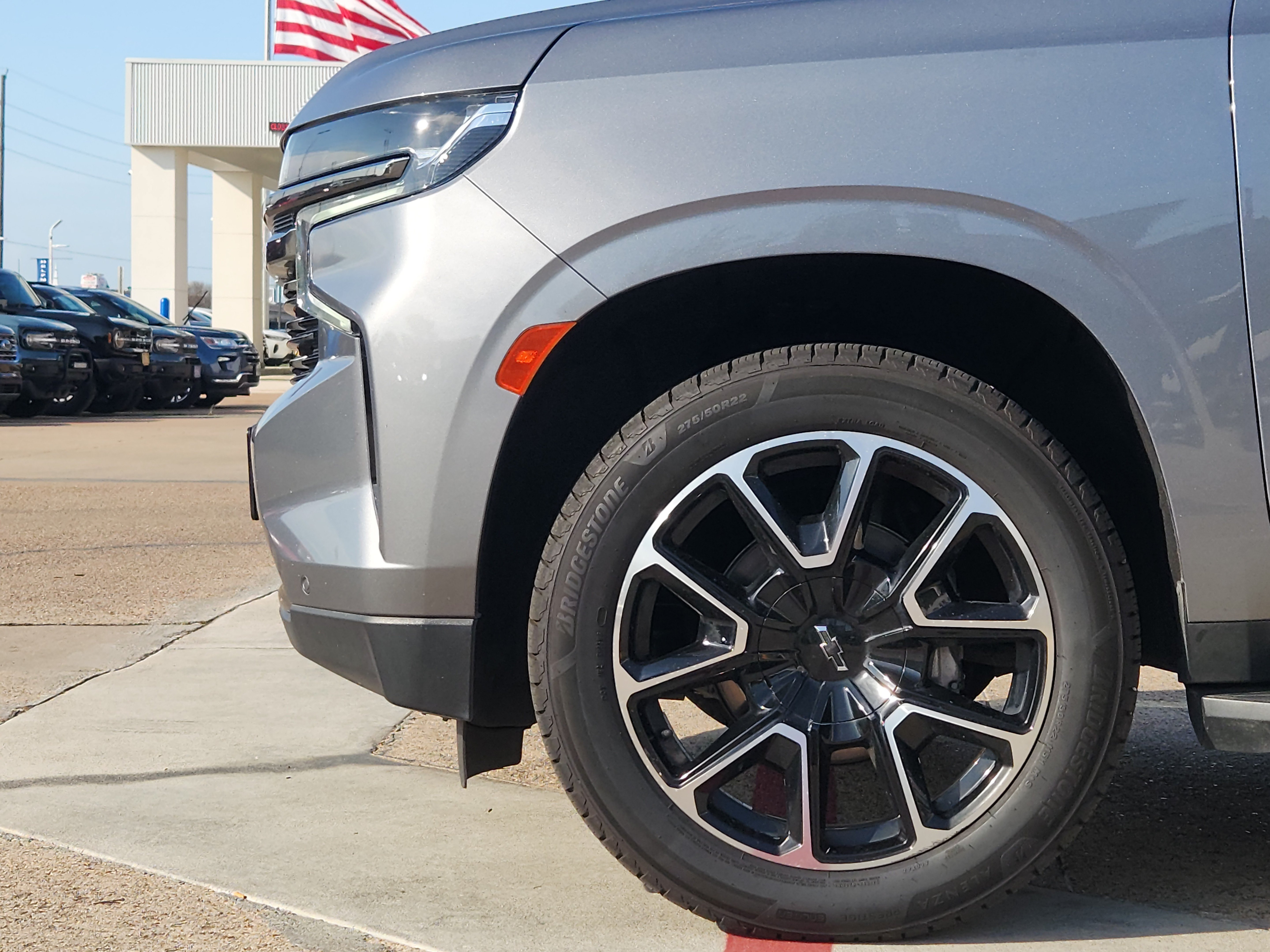 Used 2022 Chevrolet Tahoe RST w/ Luxury Package RWD image 5